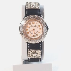 Betone Silver Tone Black Leather Western Quartz Wrist Watch, New Battery